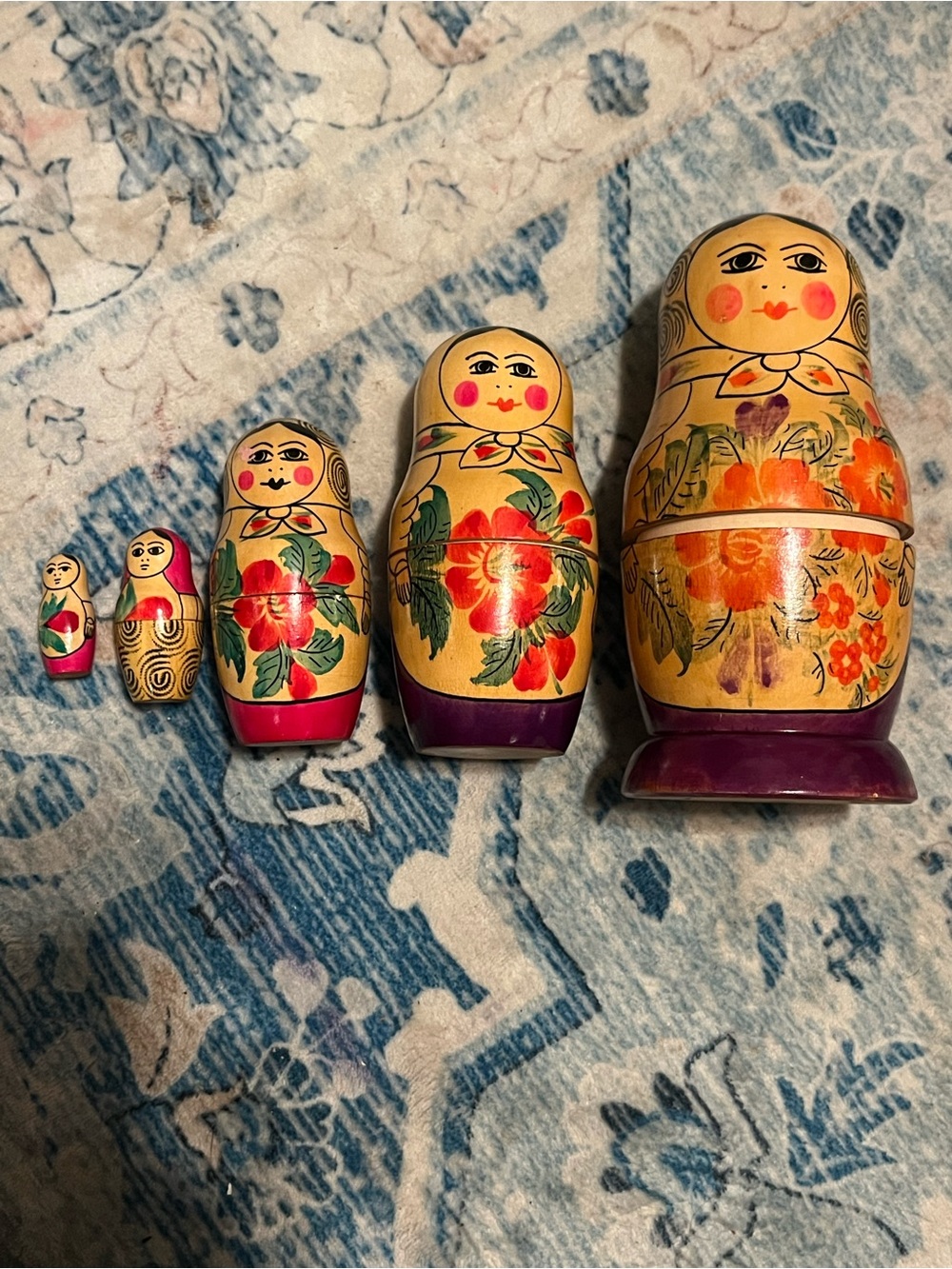 Hand-Painted Russian Nesting Dolls Set - Multicolor
